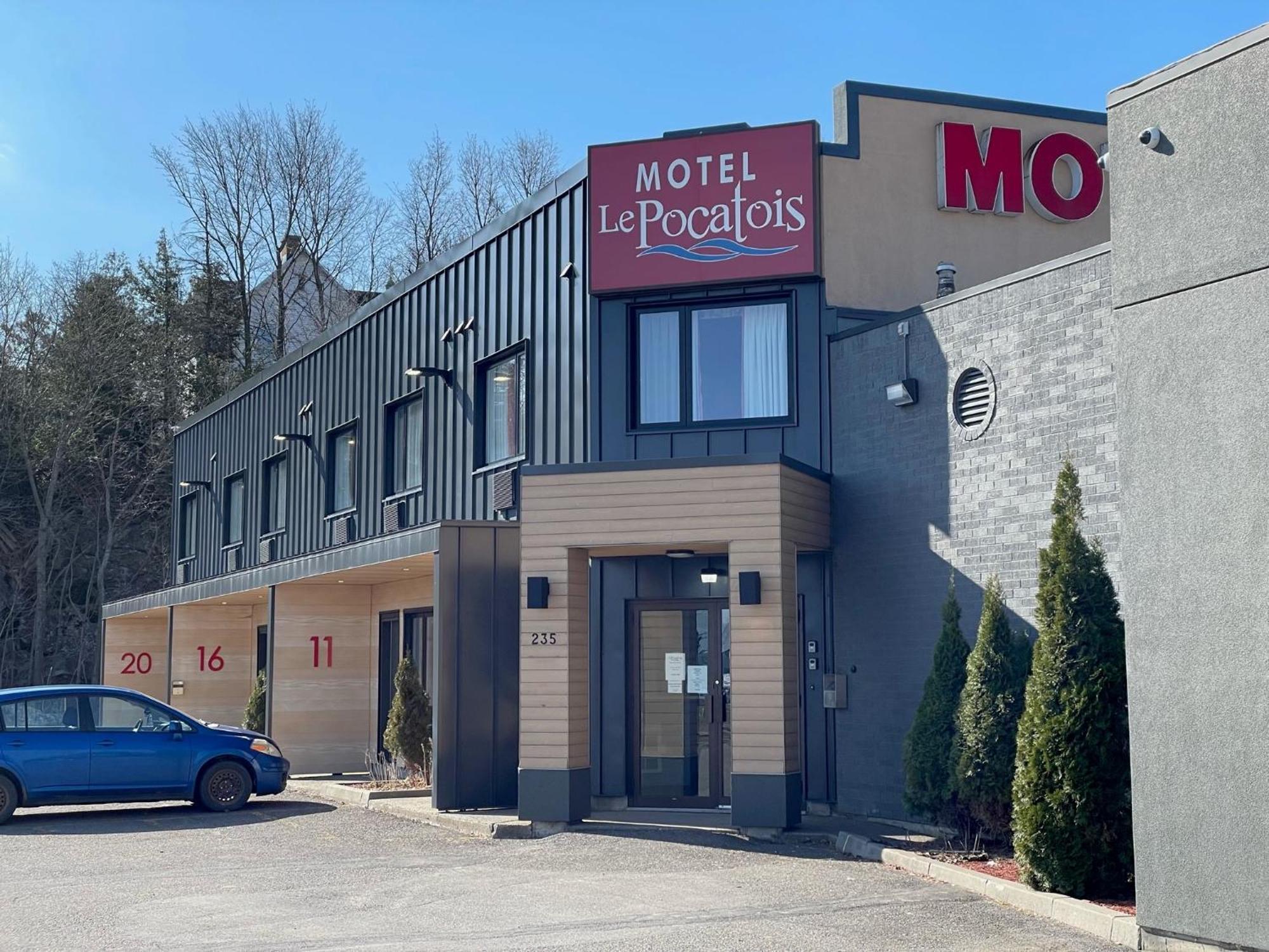 Motel Le Pocatois La Pocatiere Exteriör bild
