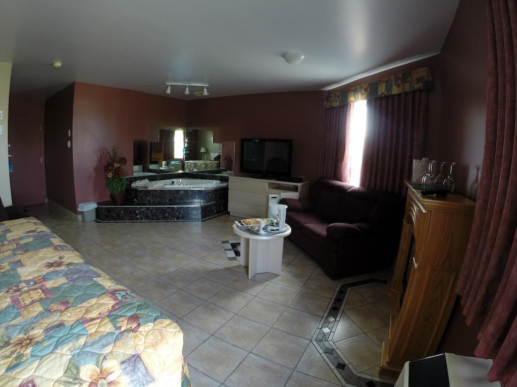 Motel Le Pocatois La Pocatiere Rum bild